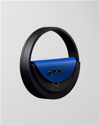 AMOROMA THE MOON BAG OPEN 02