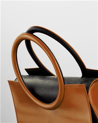 AMOROMA THE ONE BAG FORMAT A4 11