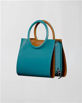 AMOROMA THE ONE BAG FORMAT A4 31