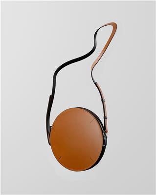 AMOROMA THE ROUND BAG 06