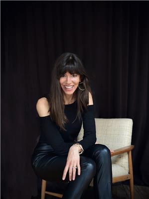 AMOROMA VISUALS PORTRAIT GERALDINE VINCENT 03