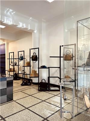 AMOROMA SHOP 4
