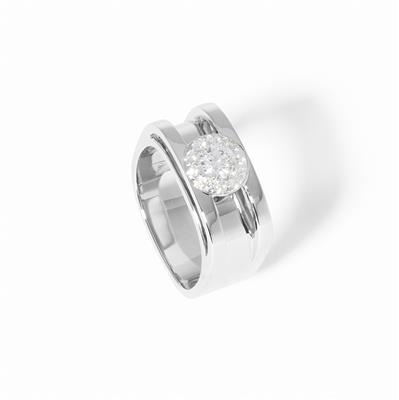 CAPUCINE RING WHITE GOLD AND DIAMONDS 7 250 EURO