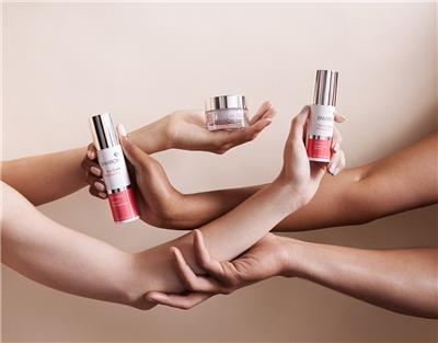 ENVIRON FOCUS CARE MOISTURE CAMPAIGN IMAGE 01