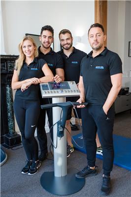 BODY TRAINING STUDIO team credit Ganaelle Glume