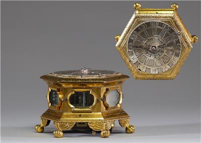 THE ROOMS DE SPA HORLOGE DE TABLE 17E SIECLE