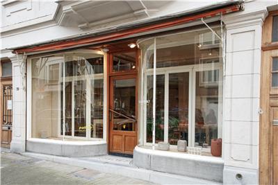 POTICHE PHOTO CREDIT GERALDINE JACQUES 4