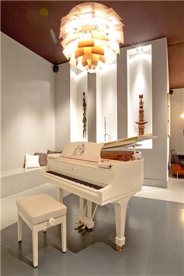 SOPHIE COUCKE ARTWORK 7