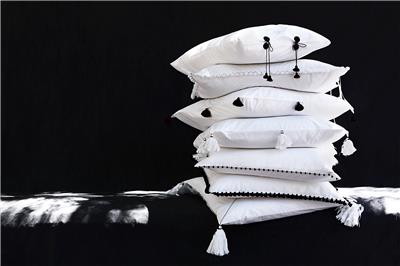 VALERIE BARKOWSKI BED LINEN CREDIT TANIA PANOVA