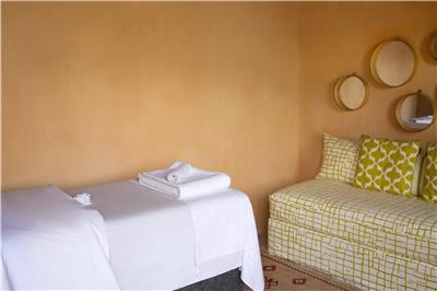 VALERIE BARKOWSKI DAR KAWA SPA 2.JPG