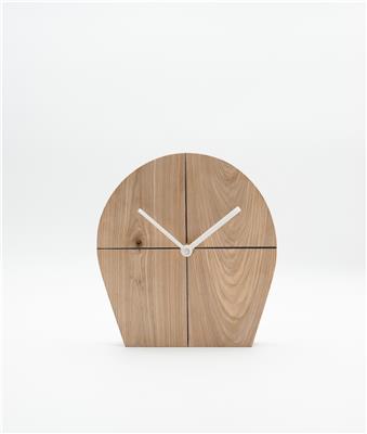 SCRAP SELF STANDING CLOCK WHITE HANDS 80EUR