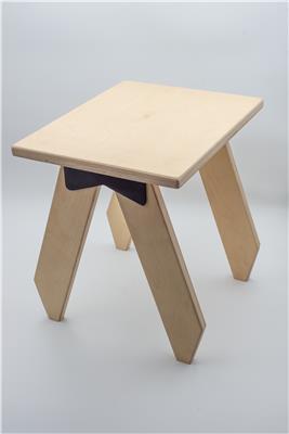 SCRAP STOOL 2 95EUR