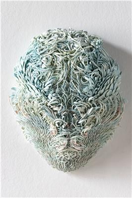 Ceramics Brussels Art Prize RAES Joke maskx 2017 2023 27 x 19 x 16cm and 35 x 24 x 10cm
