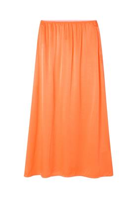 AMV SS25 PACKSHOT WOMEN 11