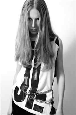 JPK KNOTT SO MAD SS 2007 RTW VISUAL 01