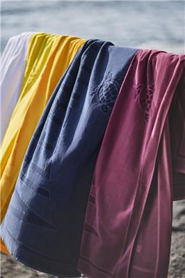 VBQ CRUISE 26 CAMPAIGN IMAGE MEN 131