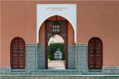 LA MAMOUNIA RENOVATIONS NEWVISUALS LE MENZEHPARPIERREHERME.JPG