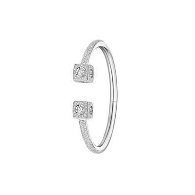 Bracelet flex Le Cube Diamant XL or blanc et diamants 19 850 euros