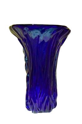 Isabelle de Borchgrave Vase Plisse Bleu de Murano2